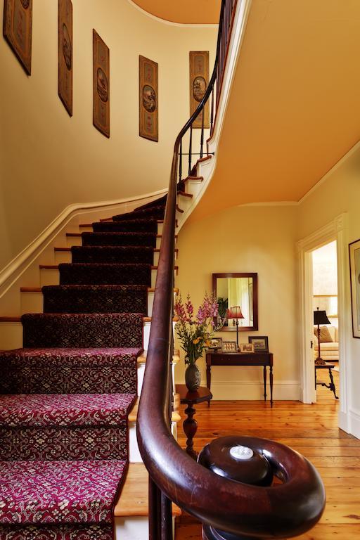 The Egremont Village Inn South Egremont Extérieur photo