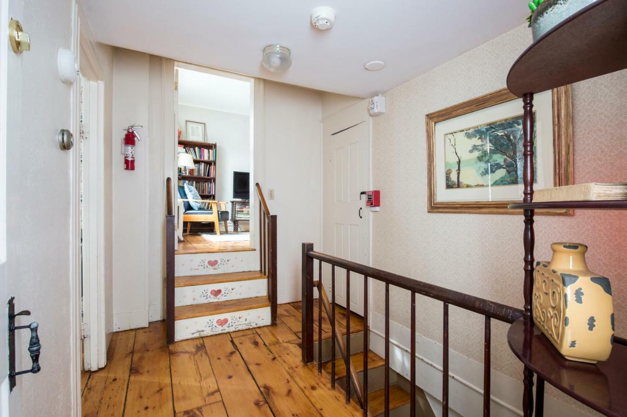 The Egremont Village Inn South Egremont Extérieur photo